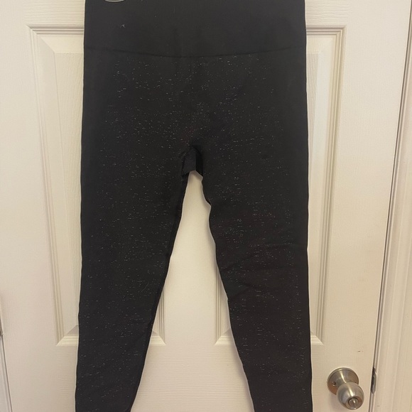 Lululemon leggings - Picture 1 of 3
